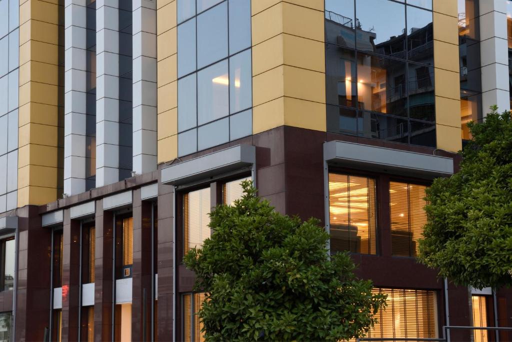 Hotel Athens Avenue - 4 Star