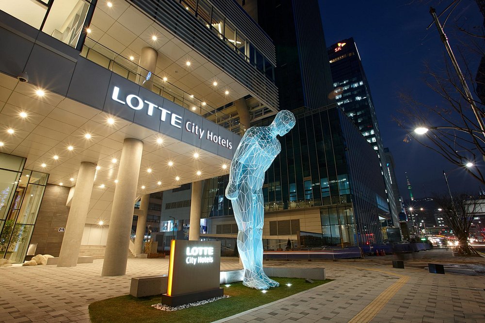 Lotte City Hotel Myeongdong - 5 Star