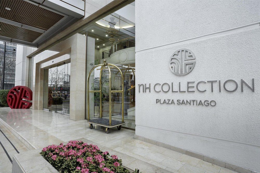 Hotel NH Collection Plaza - 4 Star