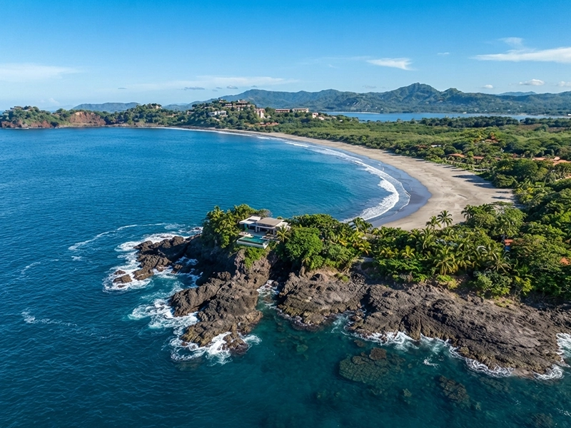 Costa Rica Luxury Beach Retreat