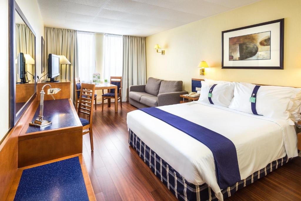 Holiday Inn Lisbon - 4 Star