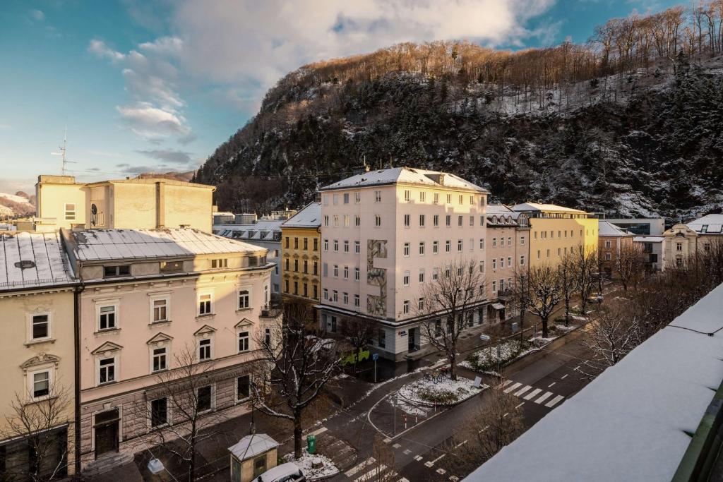 NH Collection Salzburg City - 4 Star