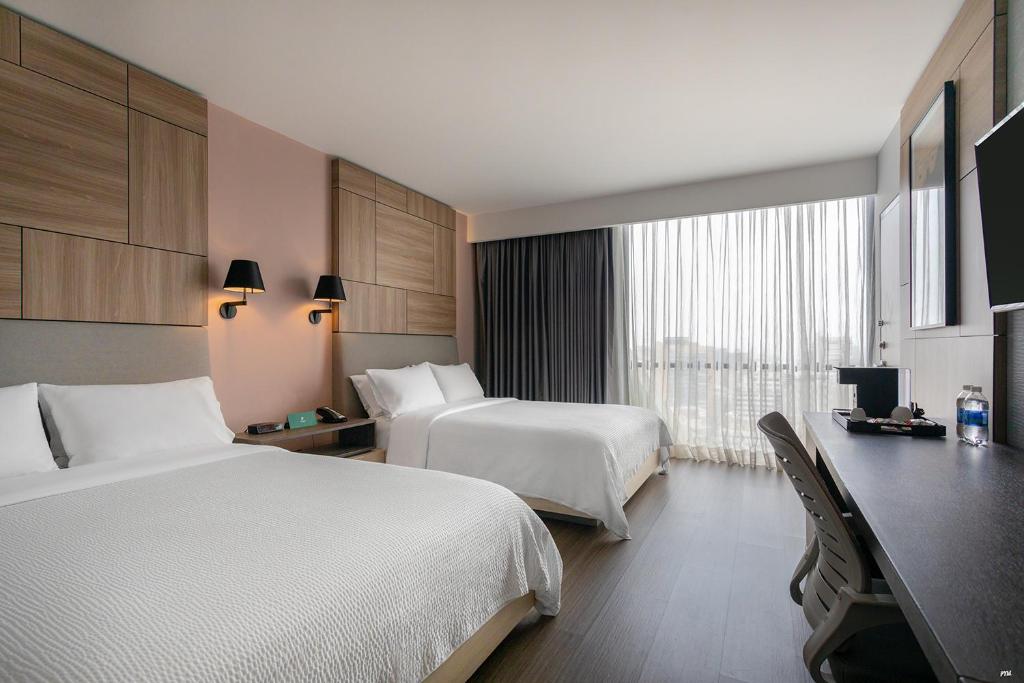 Holiday Inn Lima Miraflores - 4 Star